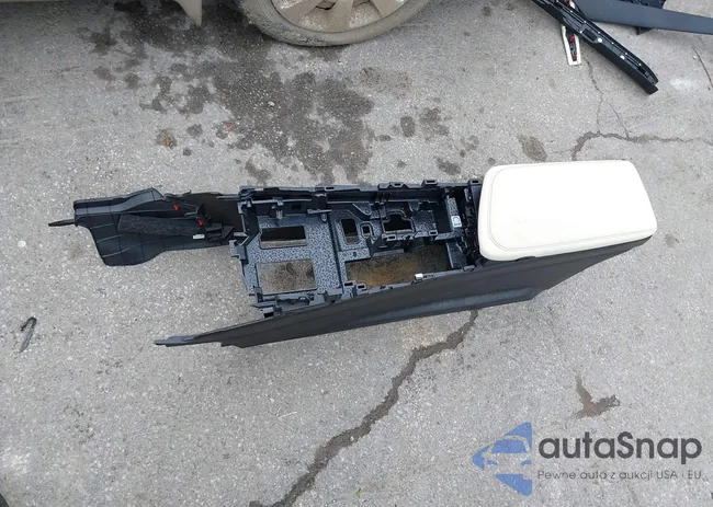 2T2GDCAZ2NC002889: 42348557