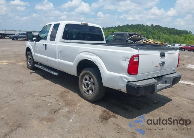 1FT7X2A62GED29918: 42348584