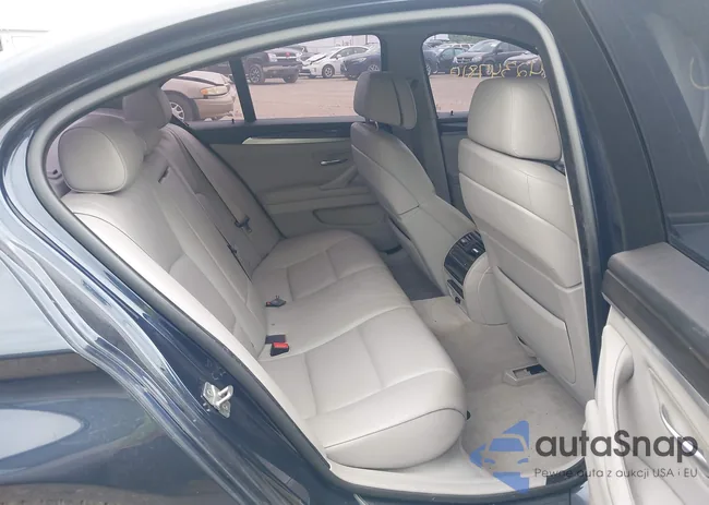 WBAFR7C54BC807183: 42347810