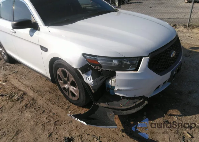 1FAHP2MK3FG184832: 42347979