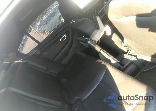 1FAHP2MK3FG184832: 42347979