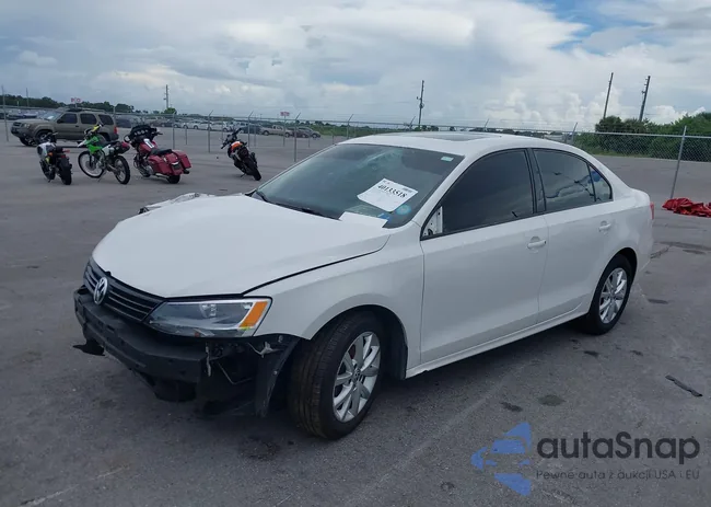 3VWDX7AJXCM303265: 42348068