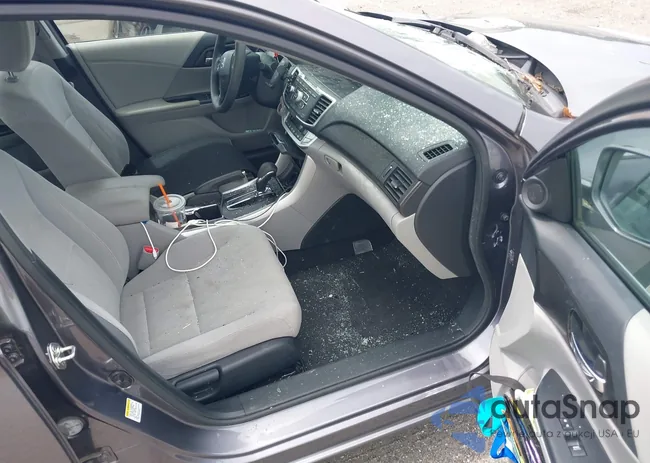 1HGCR2F77EA085263: 42348110