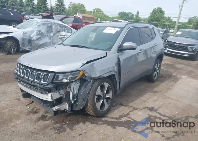 3C4NJDBB2JT140726: 42349231