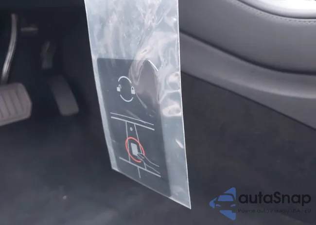 5YJ3E1EA5NF251126: 42349253