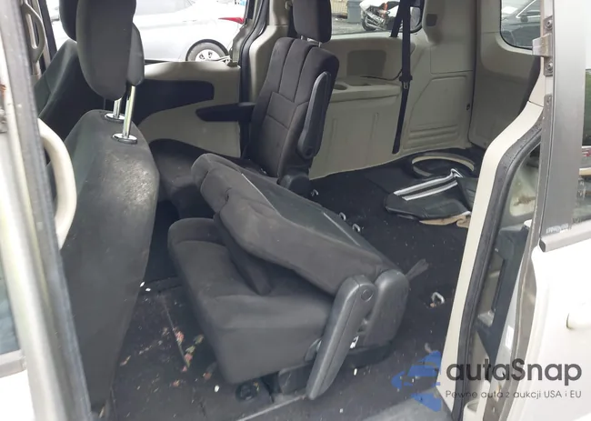 2C4RDGCG4CR121721: 42349575