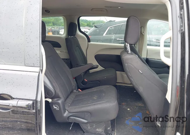 2C4RC1CG6MR575177: 42349651