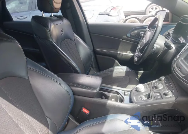 1C3CCCBGXFN529987: 42349720