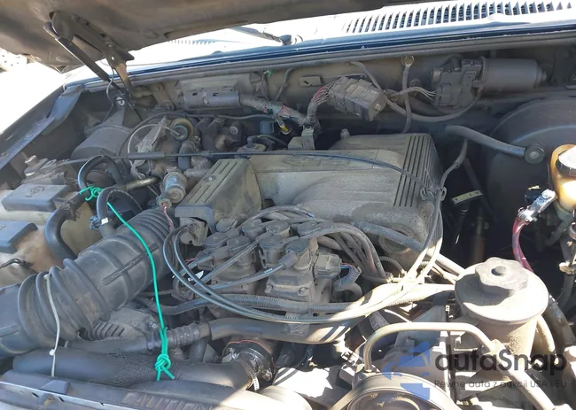 1FMZU64P1YUB62533: 42349842