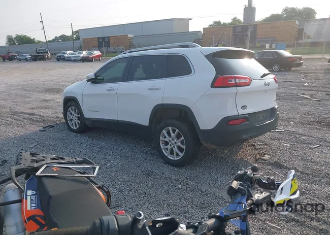 1C4PJLCB3JD552189: 42350120