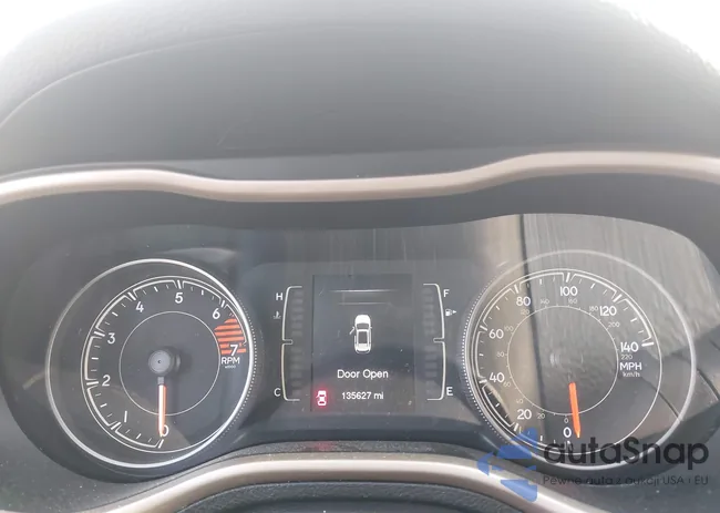 1C4PJLCB3JD552189: 42350120