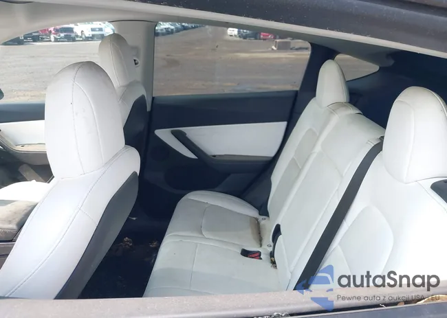 5YJYGDEE7MF140144: 42350137