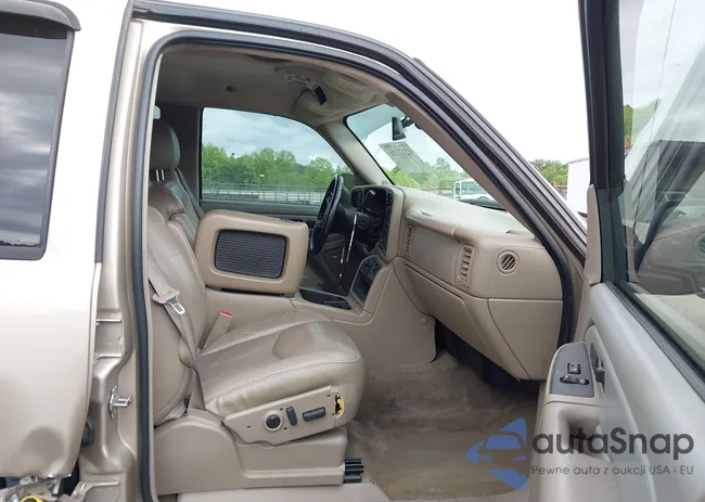 2GCEK13T561173229: 42351131