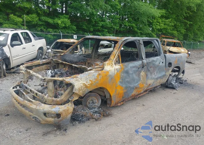 1C6SRFJM3PN548842: 42351195