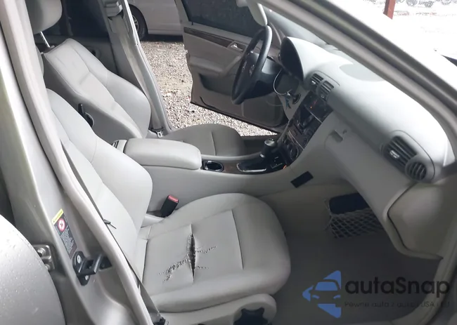 WDBRF52H57E026692: 42351205