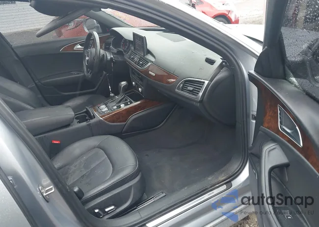 WAUG8AFC8JN018682: 42351361