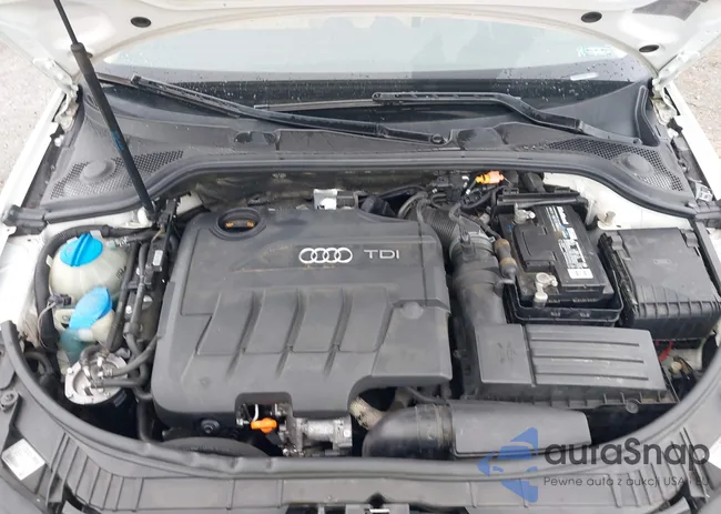 WAUBJBFM8BA043619: 42351436