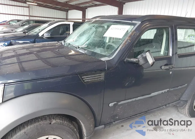 1D8GU28K18W272782: 42351472