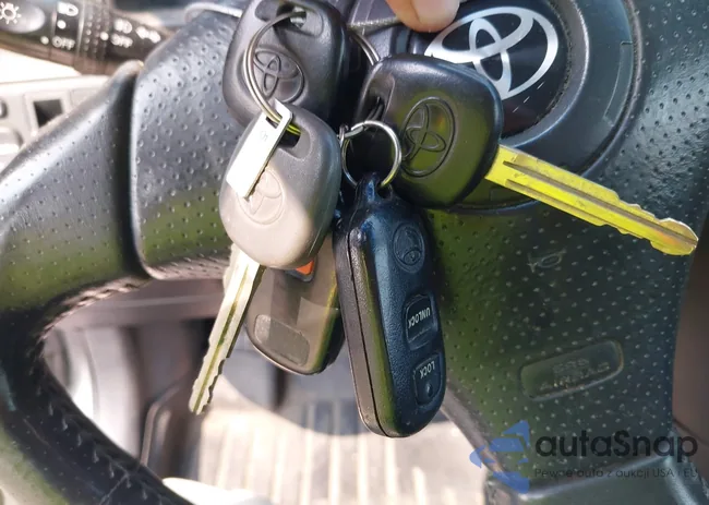 2T1BR32E97C766365: 42351543