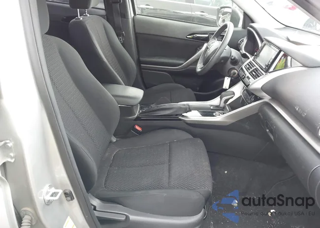 JA4AT3AA4JZ045681: 42351560