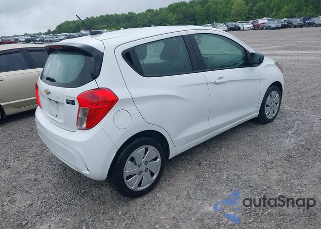 KL8CB6SA3JC438889: 42351668