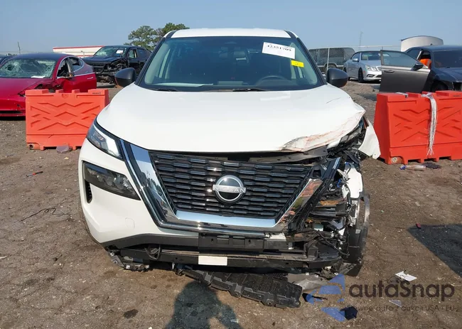 5N1BT3AA2PC944752: 42351709