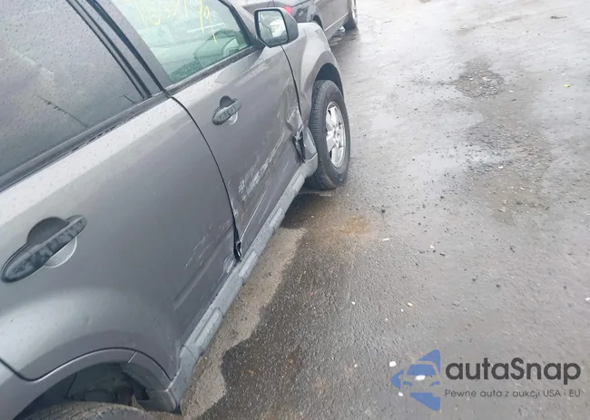 1FMCU93G69KB62260: 42350749