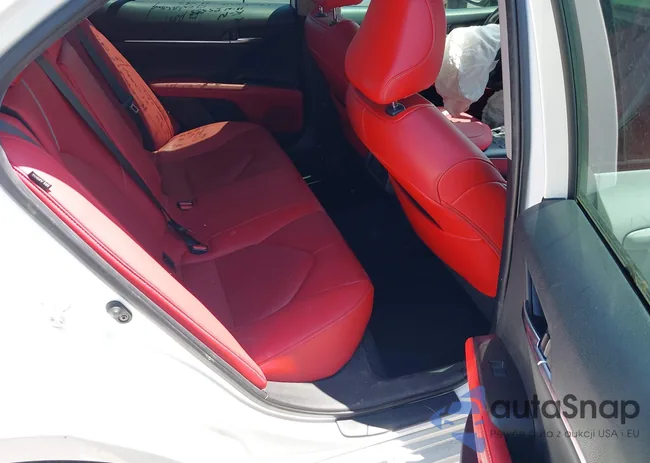 4T1K61BK8MU032555: 42350834