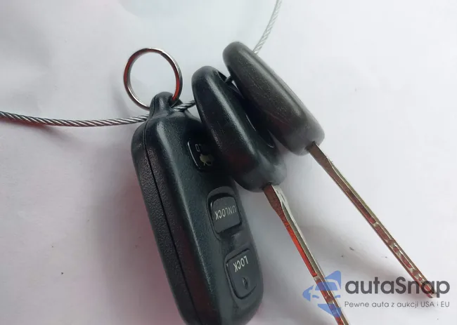 4T1BF30KX4U585772: 42350953