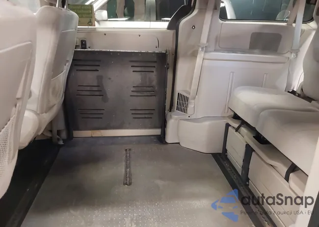 2C4RDGDG7DR661600: 42351007