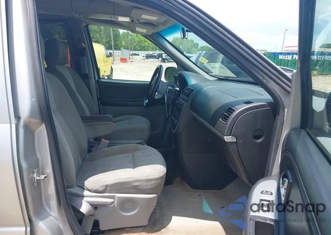 1GMDV33L56D219446: 42351045