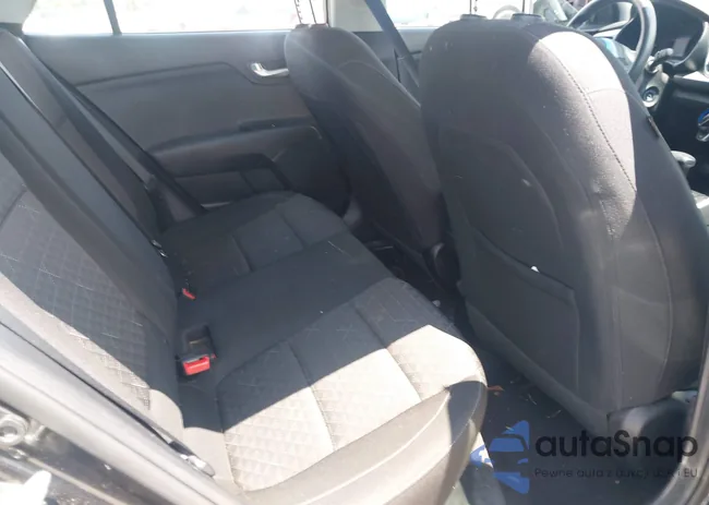 3KPA24AB7KE242560: 42351060