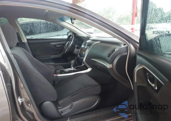 1N4AL3AP9DN425577: 42352125