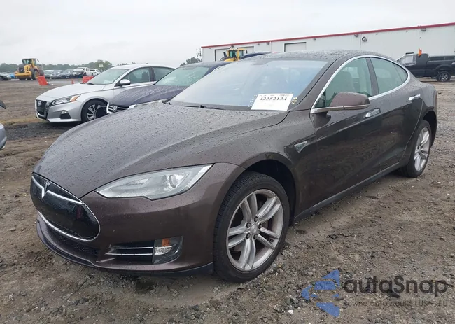 5YJSA1CG0DFP14013: 42352134