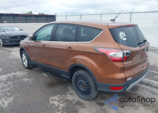 1FMCU9G93HUB08493: 42352182