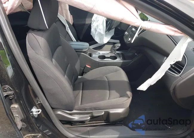 1G1ZD5ST6MF072560: 42352237