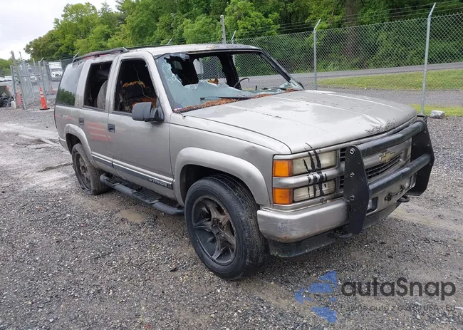 1GNEK13R0YR201945: 42352254