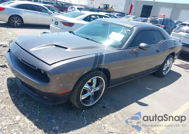 2C3CDZAGXGH336279: 42352337