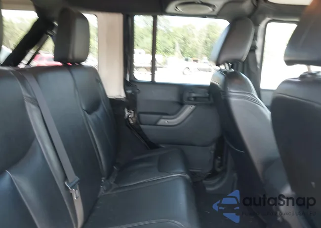 1C4BJWDGXEL104033: 42352413