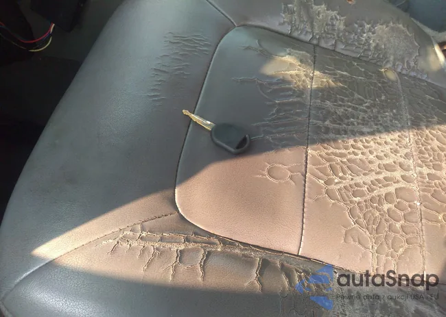 1FMFU15L84LB10446: 42352416