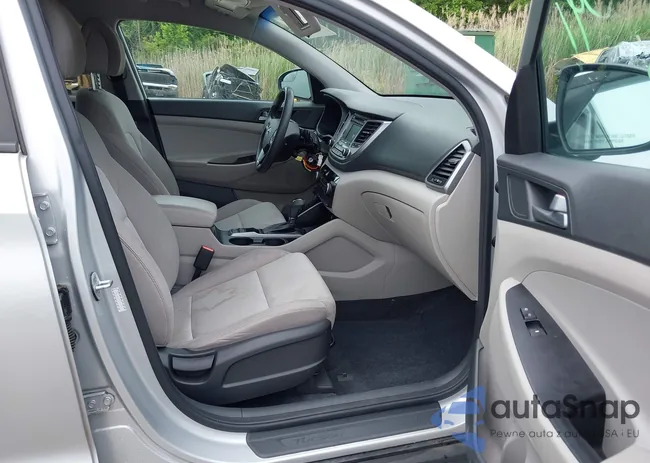 KM8J23A44GU157143: 42352591