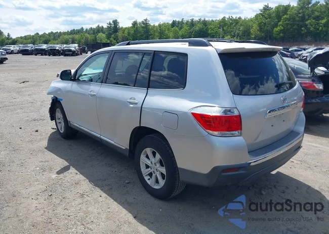 5TDBK3EH3DS185828: 42352633