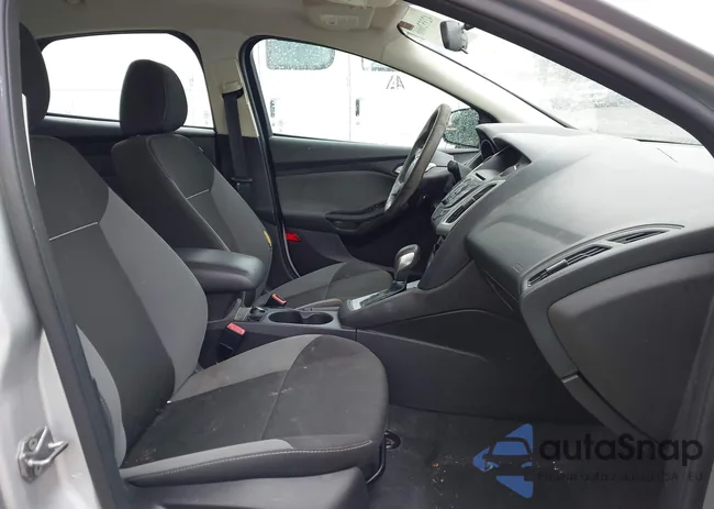 1FADP3F27DL332048: 42352666