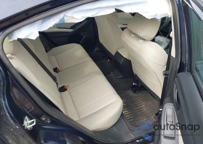 4S3GKAV62L3607306: 42352700