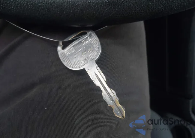 2CKDL63F666190715: 42351738