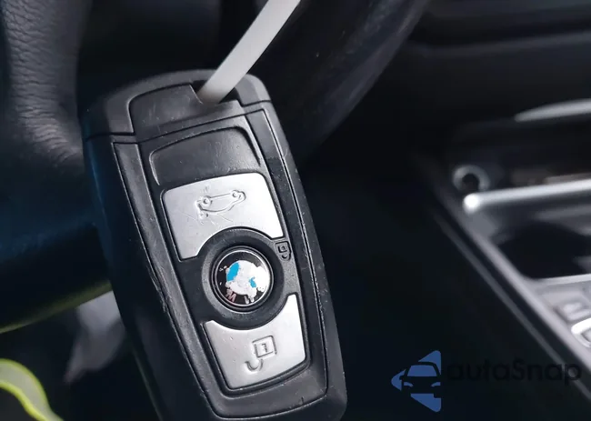 WBA3B5G56DNS05222: 42351739