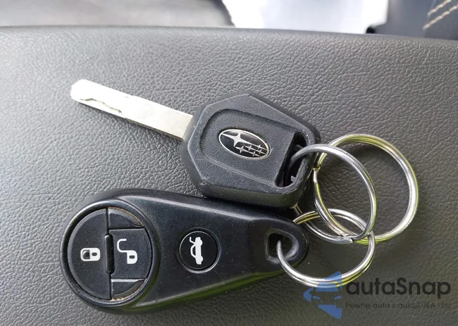 JF2SHBDC4BH753764: 42351746