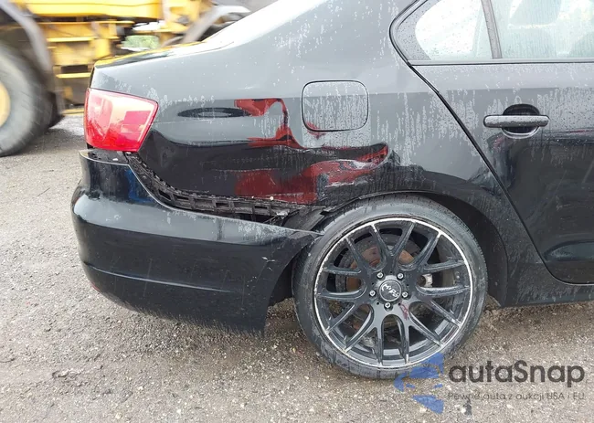 3VWD17AJ4EM241902: 42351754