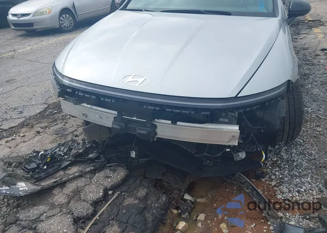 KMHL54JC1RA362341: 42351771