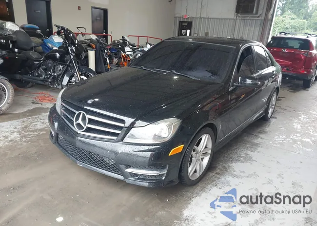 WDDGF4HB4ER309280: 42351858